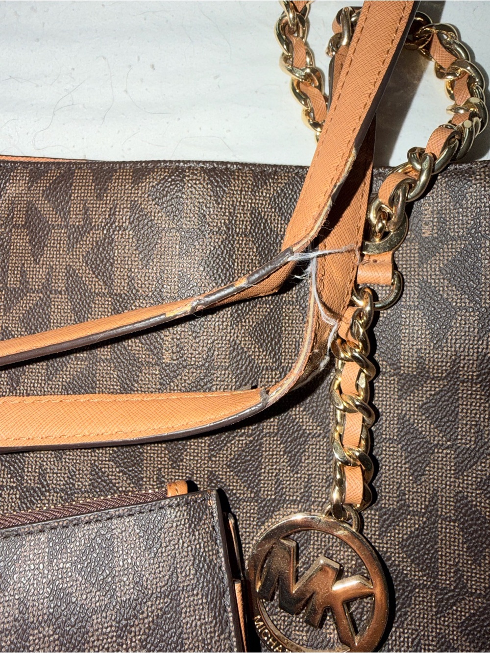 Michael Kors Brown Signature Logo Tote Bag + Matching Wristlet - Picture 2 of 2